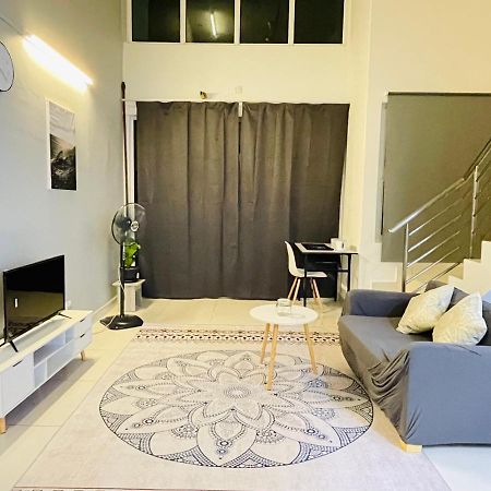 Minimalist Loft2 Decentrum Wifinetflix Kajang Eksteriør billede