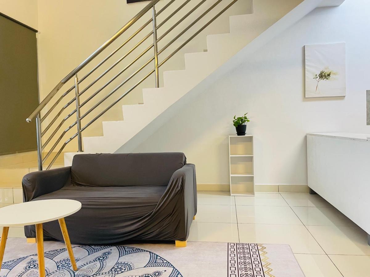 Minimalist Loft2 Decentrum Wifinetflix Kajang Eksteriør billede